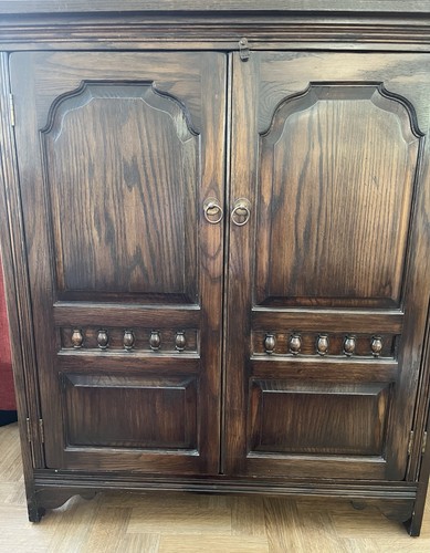 Vintage solid oak video - solid,